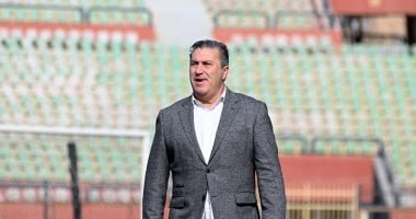 بيسيرو يتمسك بتطبيق طريقة 5-3-2 مع الزمالك